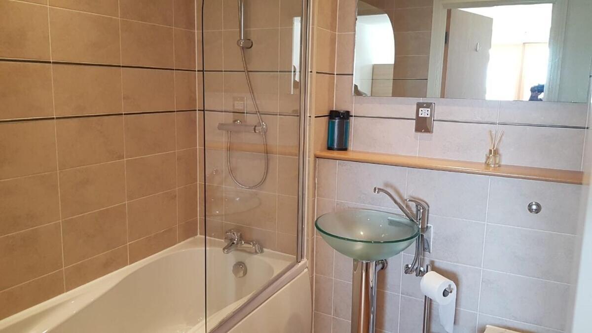 Kcs With Balcony/parking * Birmingham
